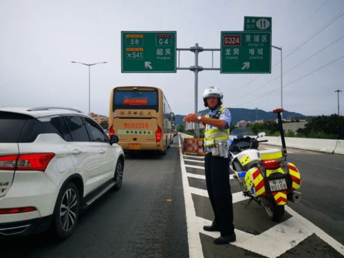 假期返程高峰已现 昨日禄步翻肇庆广佛肇超级大塞车 568日走高速的人注意了