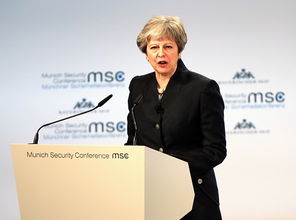 英首相拒接受脱欧协议草案 警告勿借北爱问题肢解英国 