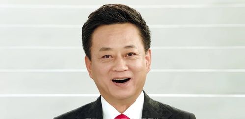 朱军首次回应性骚扰案,女当事人质疑,还原事情真相