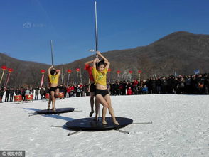 美丽冻人 长春美女零下16度雪地上跳钢管舞 