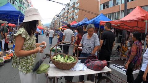 东北清晨零下30度商贩在早市卖鱼 现场神奇一幕瞬间走红