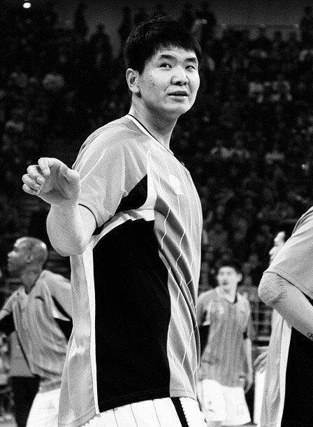 前北京首钢男篮队员韩崇凯因病去世,年仅30岁