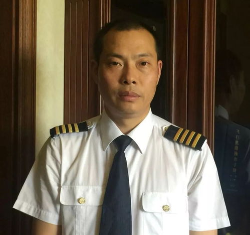 博纳影业将把川航英雄机长故事搬上银幕 立项名为 中国机长