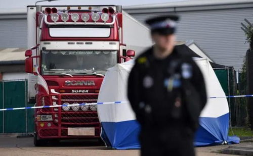 英国货车惨案4名共犯被判刑 最高获刑27年 