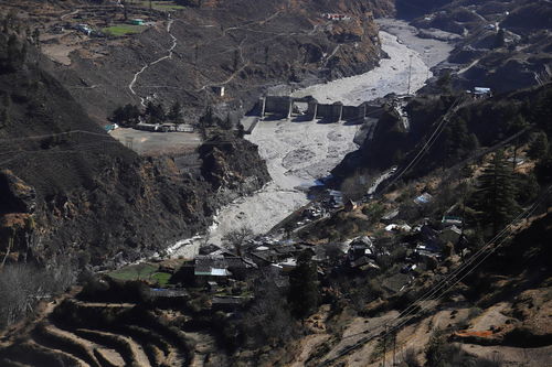 印度北部冰川断裂遇难人数已升至26人,171人失踪