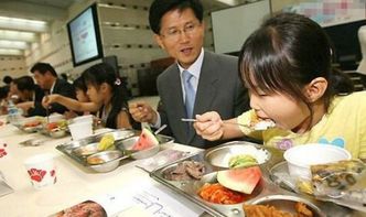 日本人经调查,最不想和中国人一起吃饭,就因一习惯他们接受不了