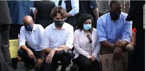 突破200万了 美国已 失控 华裔女市长坚持 不跪 遭非议 记者一个眼球换来的检测 示威 