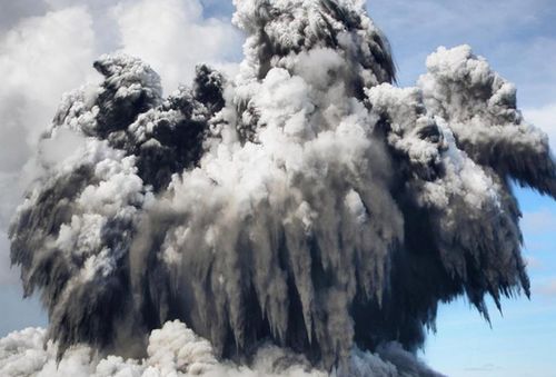海底火山爆发相当于原子弹爆炸 视频转自优酷视频(海底火山爆发是哪个国家)
