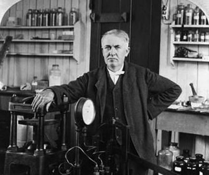 电灯到底是谁发明的 是爱迪生吗 其实有挺大误区