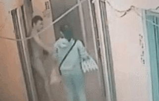 可怕 考研女孩被尾随,幸亏机智逃脱一劫 女孩,请保护好自己