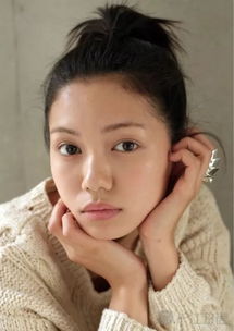 谁是日本最漂亮的女演员?日本国民女性崛北真希和超模中村安妮
