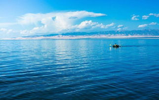 青海湖、中国最大的内陆湖、咸水湖(青海湖)