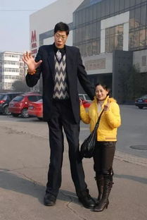 世界上最高的人,詹世钗身高3(世界上最高的人有3米吗)