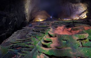 探访越南世界最大洞穴奇观