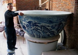 巨大瓷碗景德镇问世 
