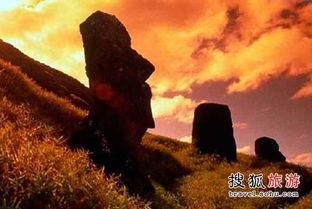 复活节岛对话巨人石像 