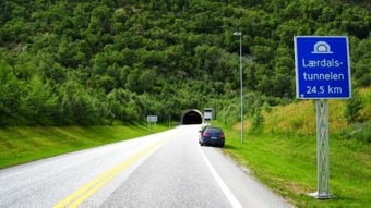 穿越世界最长公路隧道,鬼斧神工令人惊艳