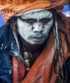 印度惊现食人族,他们用骨灰抹脸,还会举行吃人仪式