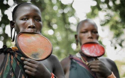 探秘非洲原始部落女人生活图片 不洗澡不穿衣还有哪些奇葩习俗