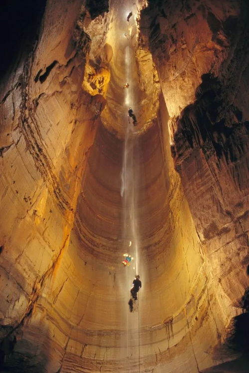涨姿势 地球上最深的洞穴里面是啥