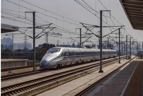 中国这条高铁速度更快,打破了世界纪录,网友 为祖国骄傲
