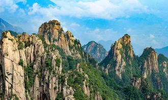 国庆高校活动 登顶五岳之首泰山,饱览绝美地下裂谷