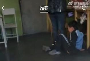 陈壮胡思乱想,美美地睡在草地上。即使他睡着了,他心里想的也是