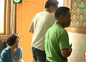 女摊主砍排骨不小心割断了两根手指
