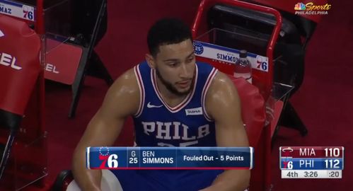 NBA常规赛:格林一起打两个三分球,76人很快领先15(NBa常规赛多少场)