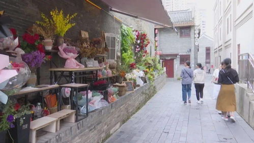 花店24小时不关门,只有下午4点到晚上10点才有店员帮忙打理(沈阳24小时花店)