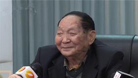 妻子翻车坠江丈夫悲痛欲绝 40天后发生的事让他万万没想到！(40天后)