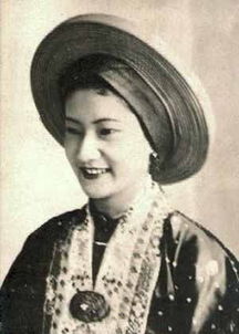 越南南芳皇后简介 本名阮友兰(越南南芳皇后儿女现状)