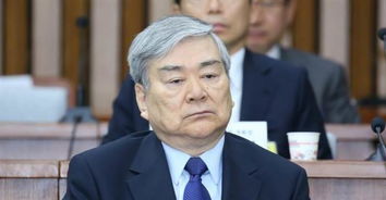 韩航老板娘李明姬（Lee Myung-hee）因痛打与侮辱员工低头认错