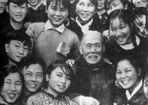 徐特立故事简介：一个伟大的老师(徐特立故事简介)