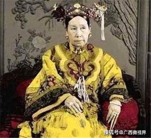 慈禧太后的儿子是怎么死的?同治皇帝是清朝最短命的(慈禧太后的儿子是皇上亲生的吗)