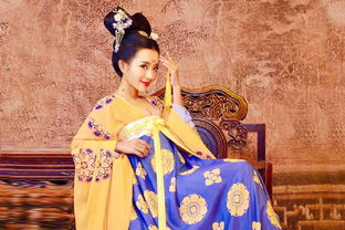 古代唐朝女人的服饰真的有爆乳装吗(古代唐朝婚服)