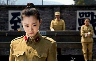 吴四宝看到事情曝光,跪下向佘爱珍道歉,再也不敢养二奶了