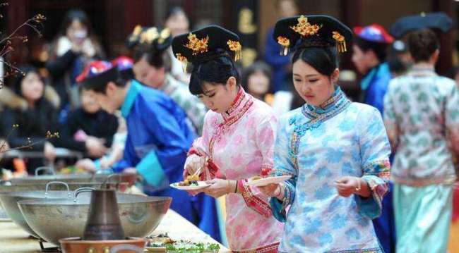 宫女出宫后没人敢娶,因为她们得了一种病,导致无法生育!