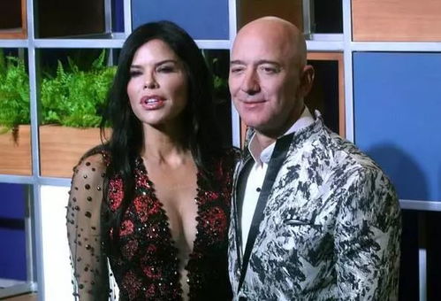 亚马逊CEO给情妇劳伦·桑切斯（Lauren Sanchez）露骨短信曝光(亚马逊情菇是什么)