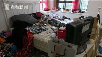 女子害怕出门倒垃圾 与垃圾狗粪共用一室两年