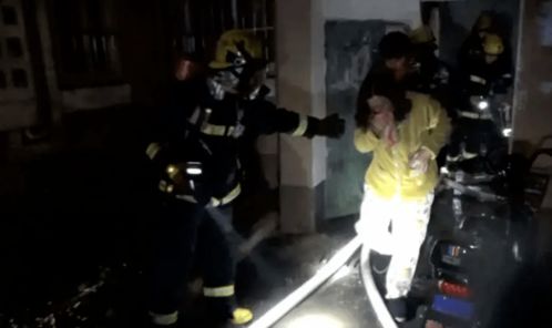 重庆红衣服男孩事件高人分解 重庆红衣男孩诡异死亡真相是什么？(重庆穿红衣服男孩事件凶手是谁)