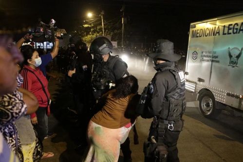 巴西监狱帮派火拼现场恐怖 57人死亡16人,被斩首(巴西帮派火拼视频)