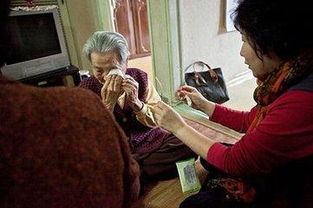 59岁男老师担心14岁女友出轨 枪杀后自杀