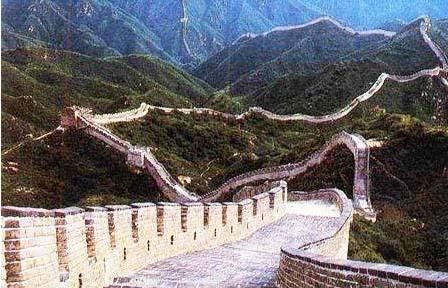 万里长城在是怎么修建而成的（图）(万里长城怎么去)