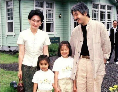 日本皇室嫂子关系:雅子皇后和纪子妃 二二王妃被骂疯了(日本皇室成员关系图 名单)