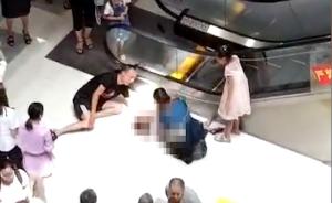 女孩在商场外被高空坠落的巨大铁架砸死 恐怖瞬间曝光