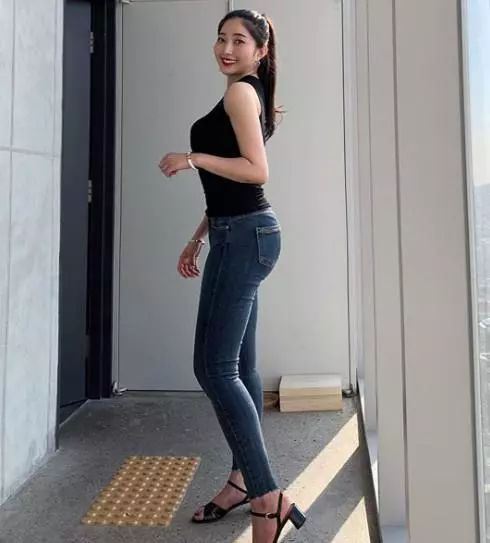 韩国网红大码女神 李英娜,大胸微肥健身女神