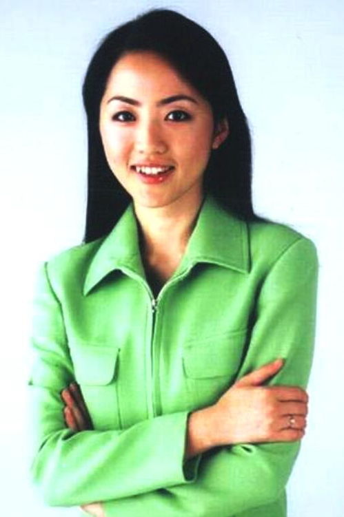 国产天气预报冻龄女主播：联播天气预报节目主持人杨丹(为什么国产手机天气预报不准)
