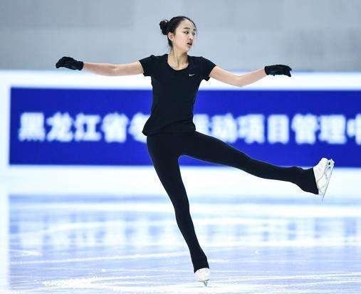 全美冠军朱易正式入驻中国国籍!(朱易全美冠军含金量)