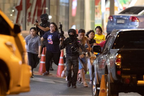 泰国枪击事件死亡人数21人 安全部队人员被杀(泰国士兵枪击事件至少25人死亡)
